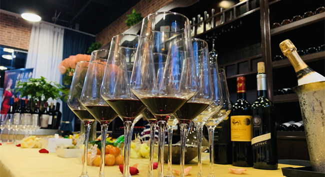 做葡萄酒代理能賺錢(qián)嗎?